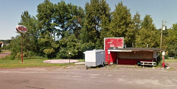 A&W Restaurant - Wakefield - 1305 Us Rte 2 (newer photo)